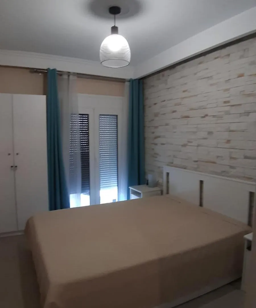 Apartment Zahos Peraía 0*,