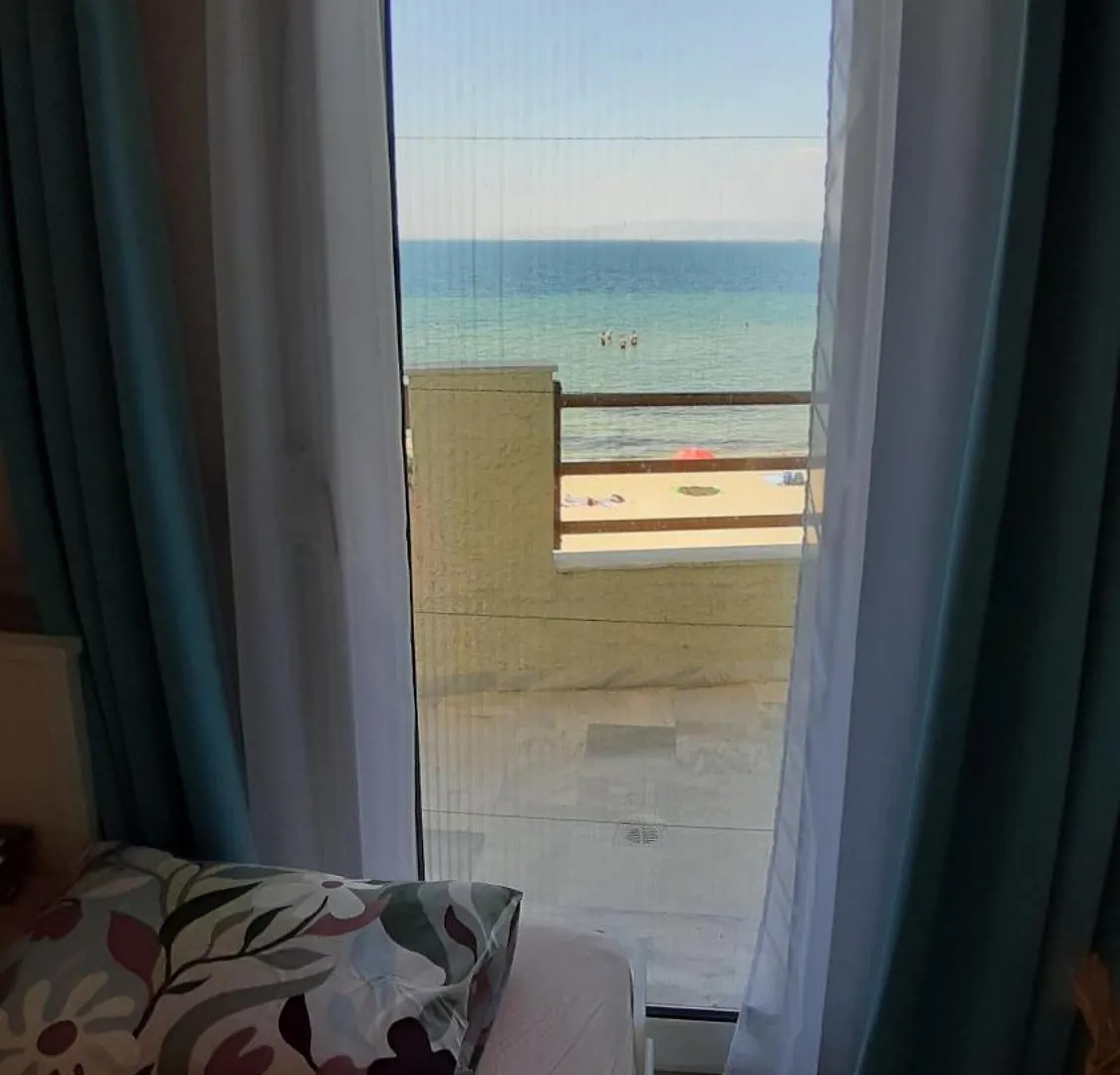Apartment Zahos Peraía